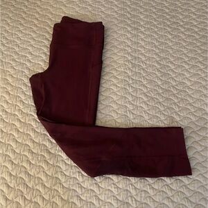 Lululemon leggings size 4 like new in a burgundy color